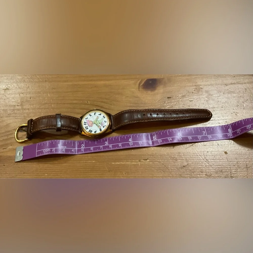 Fossil: Disney limited edition Dopey from Snow White and the Seven Dwarfs watch.